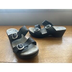 Dansko Sophie 2 Strap Sandal EU39 US 8 Black Tropical Floral Emboss Leather